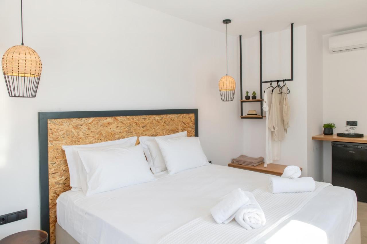 Alemar Aparthotel Tínos Exteriör bild